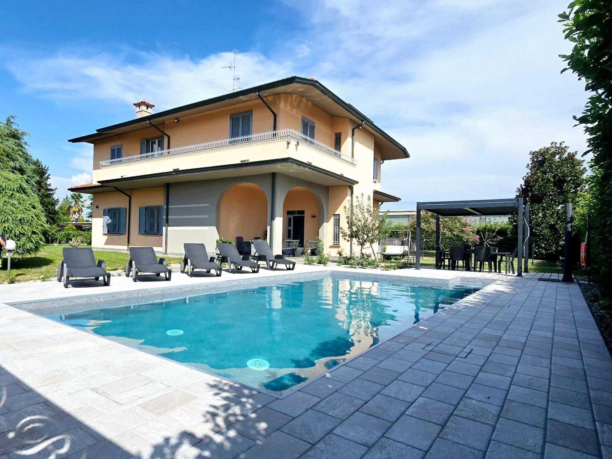 Villa 3 Cassano dʼAdda Exterior foto